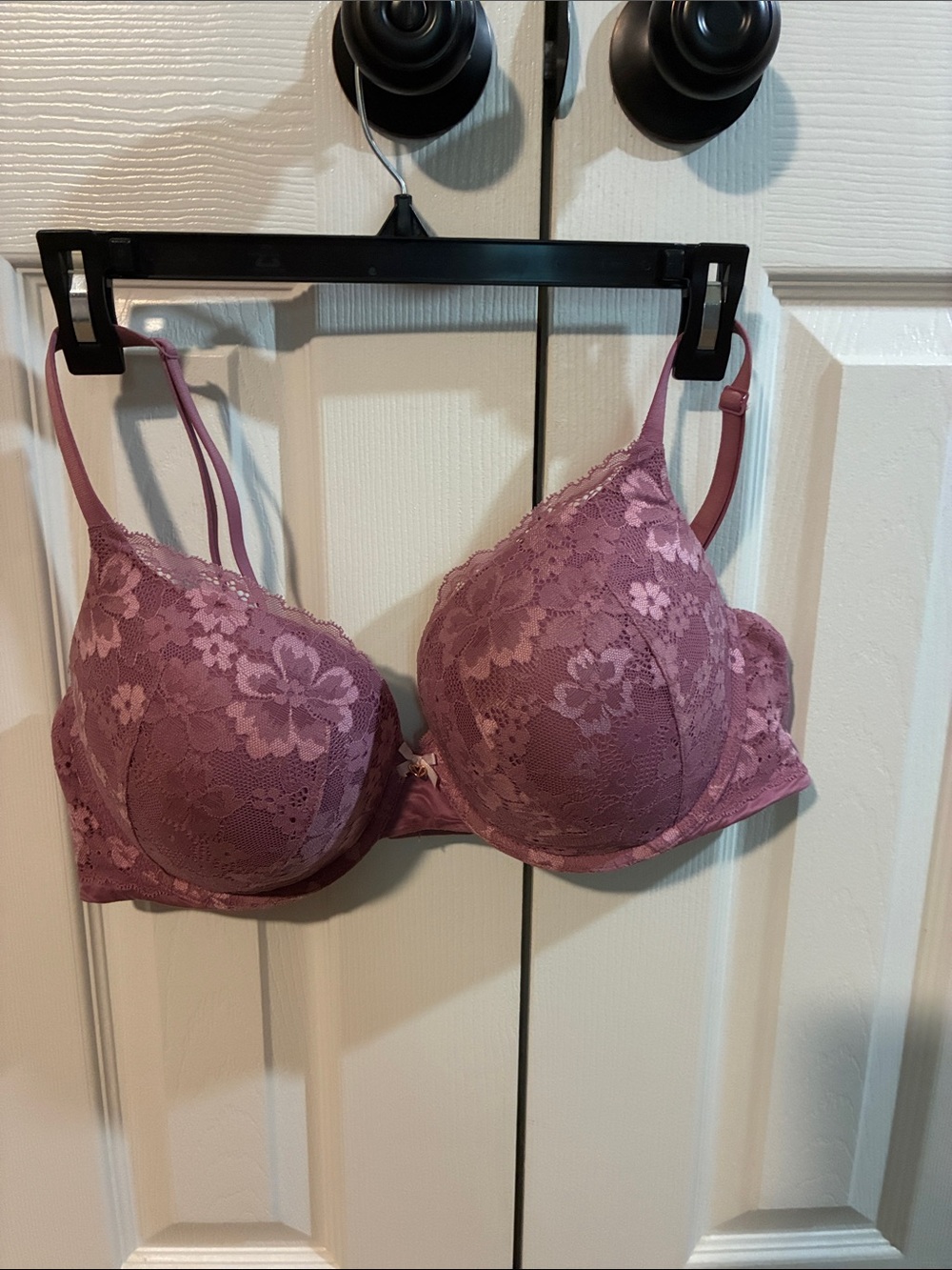 Victoria's Secret Mauve Floral Lace Underwire Bra
